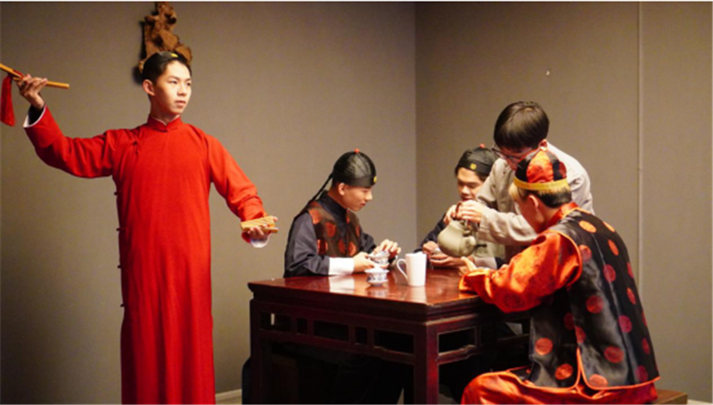 《茶館》沉浸式讀劇會(huì)現(xiàn)場(chǎng).png