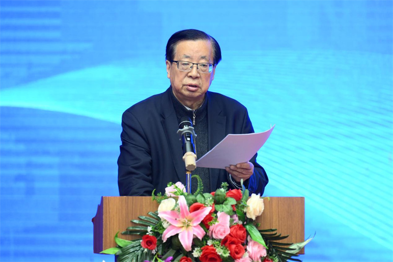 中國(guó)編輯學(xué)會(huì)會(huì)長(zhǎng)郝振省致辭.jpg
