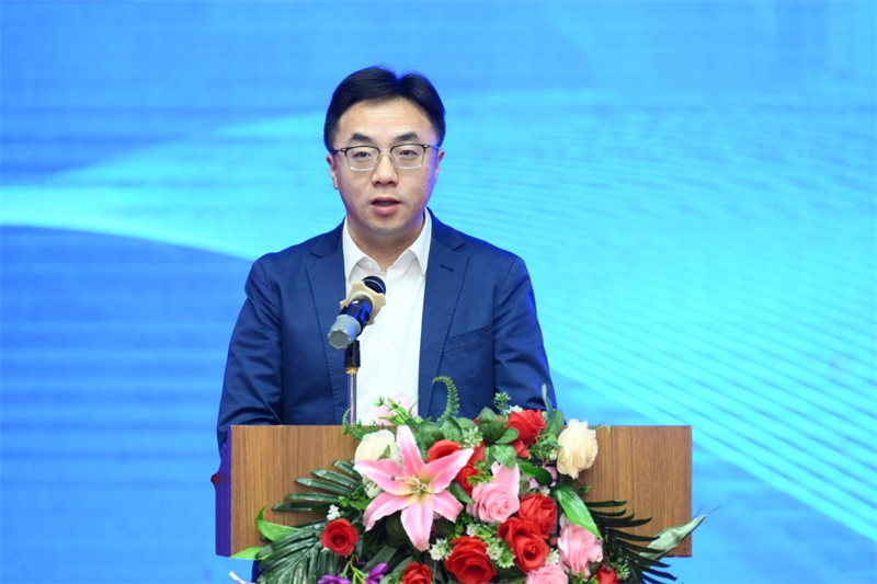 外文出版社副社長(zhǎng)賈秋雅發(fā)表主題講話.jpg