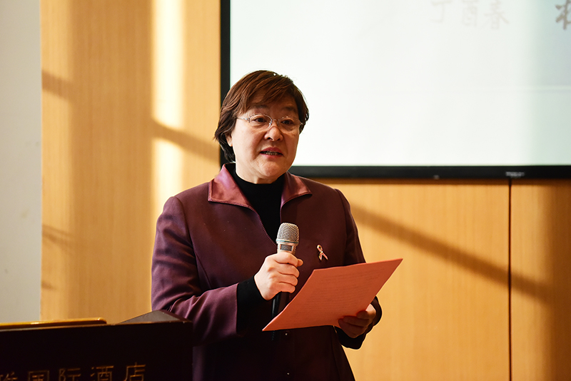 中國抗癌協(xié)會康復(fù)會秘書長甄榮致辭（李顯楊攝）.JPG
