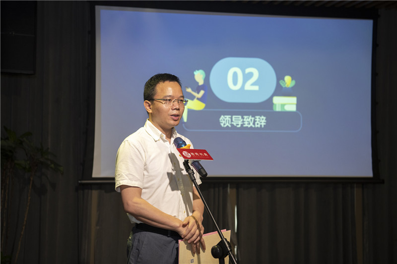 廣西師范大學出版社集團有限公司黨委副書記、總編輯湯文輝致辭（攝影：李顯楊）.jpg